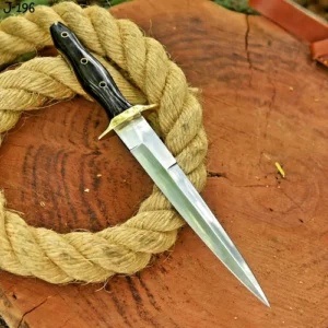 Dagger Knives